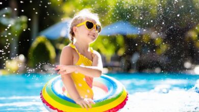 استفاده از کلر در استخر شنا با چه مشکلاتی همراه است؟